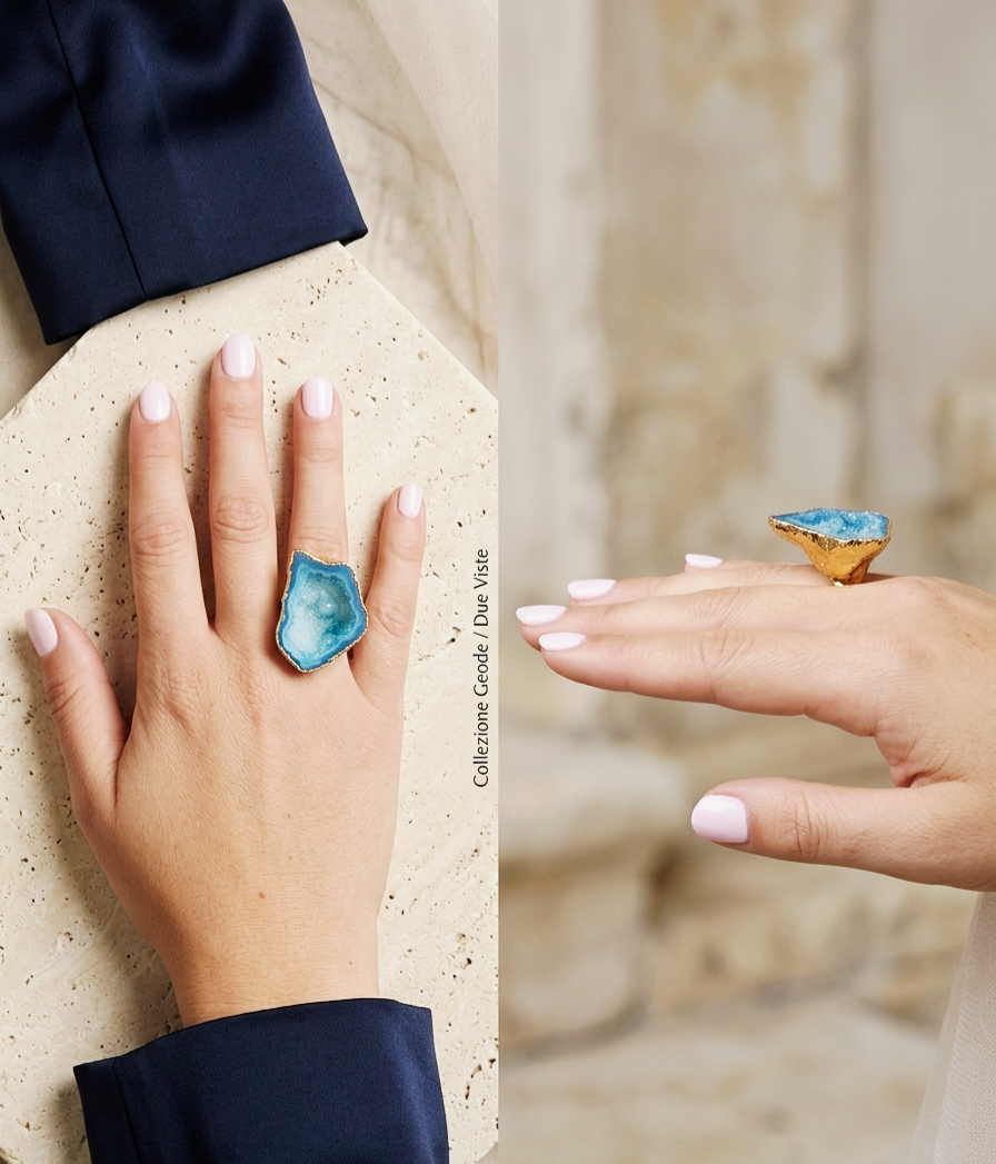 Anello regolabile con pietra druzy azzurra rialzata montata su ottone Spedizione Gratuita Anello regolabile con pietra druzy azzurra rialzata montata su ottone Spedizione Gratuita