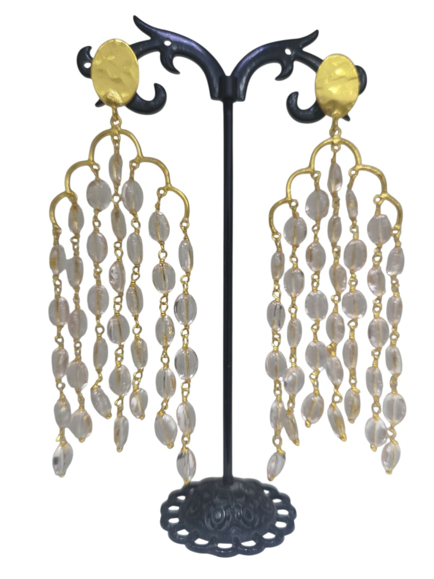 Orecchini pendneti realizzati con cristalli di rocca ed ottone.
lunghezza 10cm
peso 10.4gr Spedizione Gratuita
