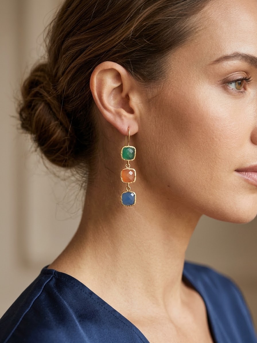 Orecchini realizzati con quadrati occhio di gatto in verde,arancio e azzurro circondati da ottone con monachella
lunghezza 6cm
peso 3.1gr Spedizione Gratuita Orecchini realizzati con quadrati occhio di gatto in verde,arancio e azzurro circondati da ottone con monachella
lunghezza 6cm
peso 3.1gr Spedizione Gratuita