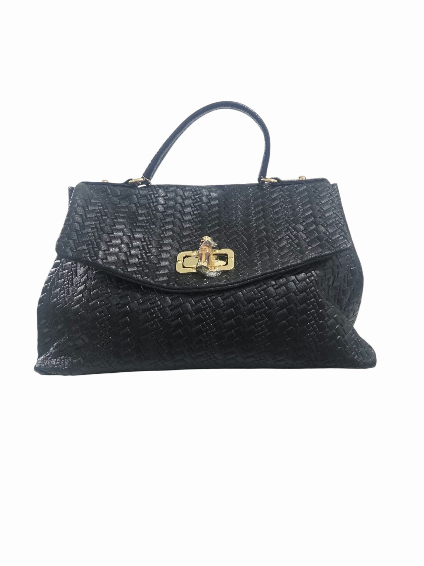 Borsa in vera pelle,made Italy,modello postina rivisitata con pelle stampo intreccio nero chiusura in bambù. Interno foderato tre scomparti con tasca laterale con zip.dotata di tracolla larga. misure L37 B25 H21 Spedizione Gratuita